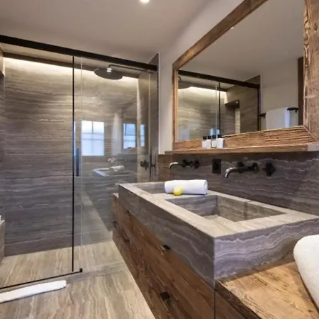 Appartement Alpine Getaway 100m From Ski Slopes